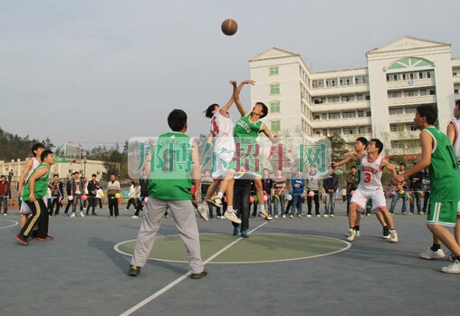 湖北醫(yī)藥學院藥護學院