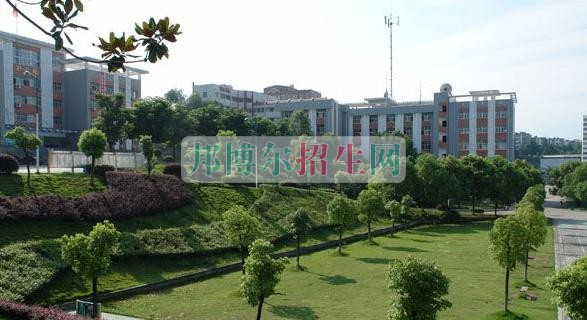 湖北三峽職業(yè)技術(shù)學(xué)院是幾專