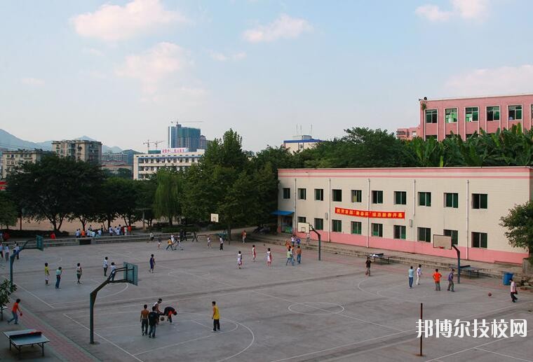 重慶科能高級技工學(xué)校2020年報名條件、招生要求、招生對象