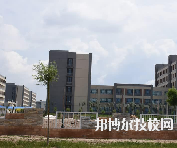 甘肅省財(cái)貿(mào)學(xué)校2020年報(bào)名條件、招生要求、招生對(duì)象