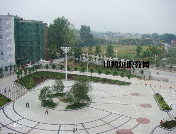 來(lái)鳳中等職業(yè)技術(shù)學(xué)校怎么樣、好不好