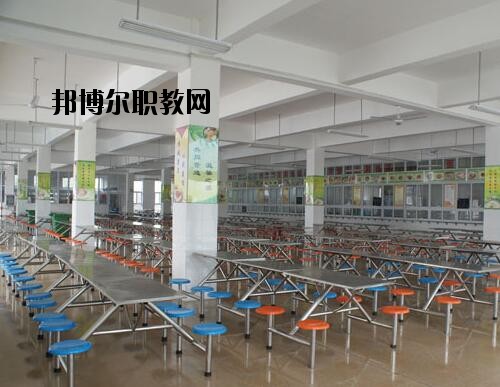 鄧州職業(yè)技術學校2021年宿舍條件