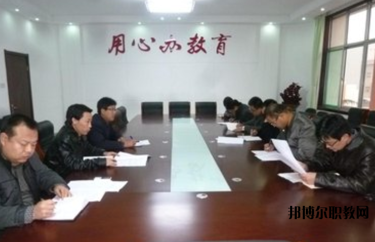 桐鄉(xiāng)綜合中專學(xué)校2020年報(bào)名條件、招生要求、招生對(duì)象