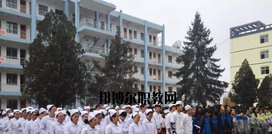 定西理工中專學(xué)校2020年學(xué)費(fèi)、收費(fèi)多少