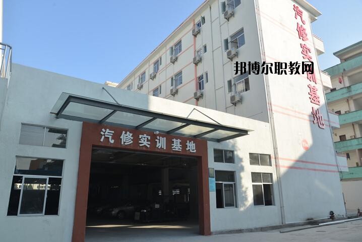 深圳寶山技工學(xué)校地址在哪里