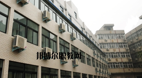 鄭州科技工業(yè)學校2021年有哪些專業(yè)