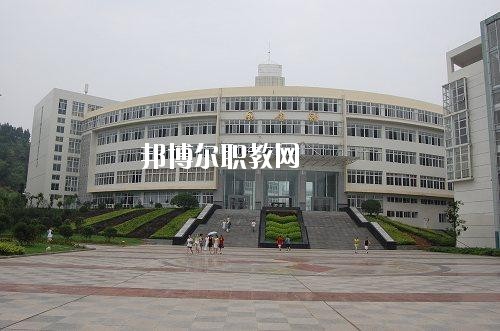 四川建筑技工學(xué)校2020年報(bào)名條件、招生要求、招生對(duì)象