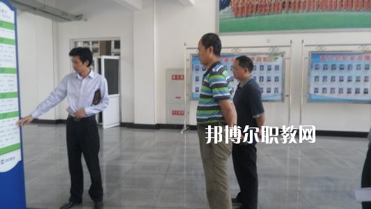 蘆山縣職業(yè)高級(jí)中學(xué)2020年報(bào)名條件、招生要求、招生對(duì)象