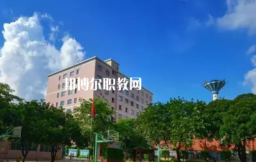 廣東省商業(yè)職業(yè)技術(shù)學(xué)校2020年報(bào)名條件、招生要求、招生對象