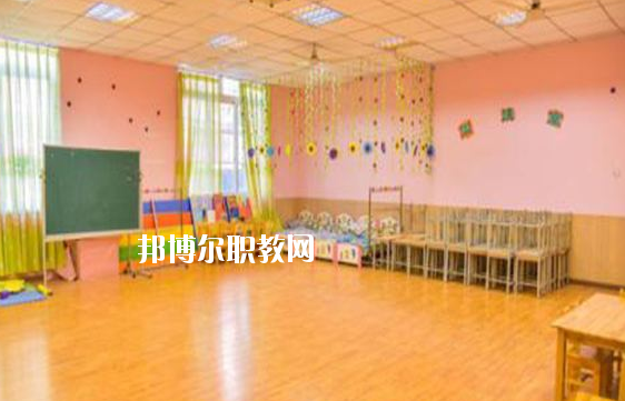 湖北2020年初中生可以讀什么幼師學(xué)校