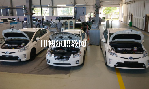 廣東2020年初中生讀汽修學校