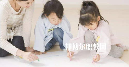 貴州2020年初中生能學幼師學校嗎