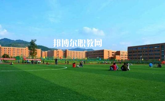 漯河市第二中等專業(yè)學(xué)校2021年報(bào)名條件、招生要求、招生對象