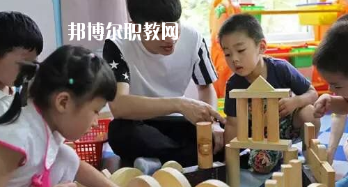 貴州2020年初中生能讀什么幼師學校