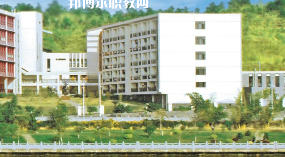 梅州藝術(shù)學(xué)校2020年報名條件、招生要求、招生對象