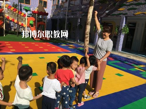 四川2020年適合男生的幼師學(xué)校