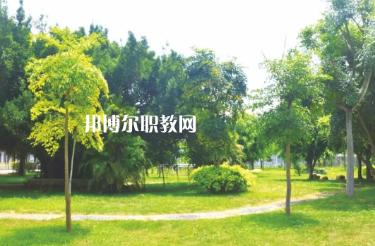 吳川職業(yè)高級(jí)中學(xué)2021年招生簡(jiǎn)章