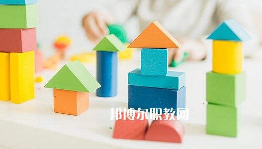 成都2021年哪個幼師學(xué)校就業(yè)最好