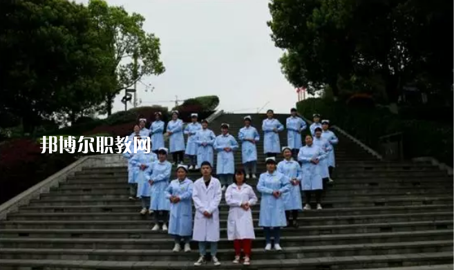 威信縣職業(yè)高級(jí)中學(xué)2021年學(xué)費(fèi)、收費(fèi)多少