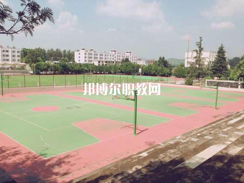 楚雄醫(yī)藥高等?？茖W(xué)校怎么樣、好不好