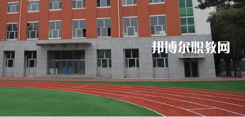四川航天技師學(xué)院2021年招生辦聯(lián)系電話(huà)