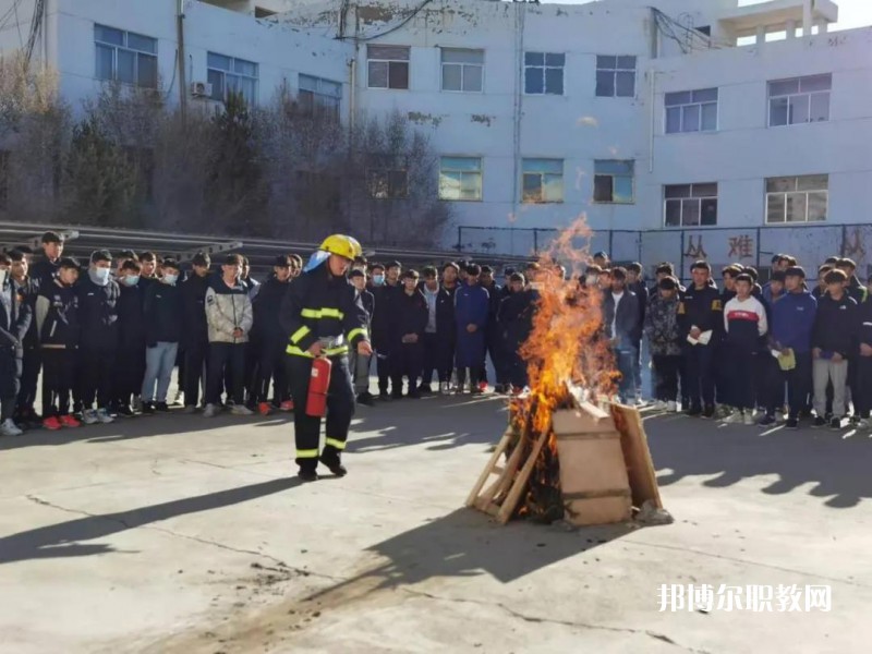 嘉峪關(guān)體育運(yùn)動學(xué)校2022年報名條件、招生要求、招生對象