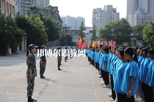 昆明西山區(qū)職業(yè)高級中學(xué)2022年報(bào)名條件、招生要求、招生對象