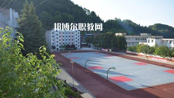 平昌縣西興職業(yè)中學(xué)2022年怎么樣、好不好