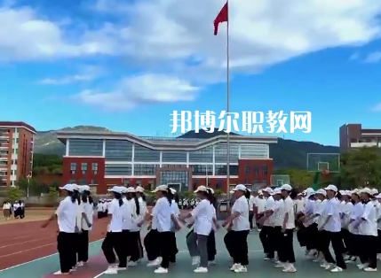福建2023年讀中專(zhuān)學(xué)?？梢钥即髮W(xué)嗎
