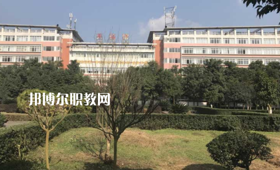 四川省南充外國語中等專業(yè)學(xué)校2023年招生錄取分數(shù)線