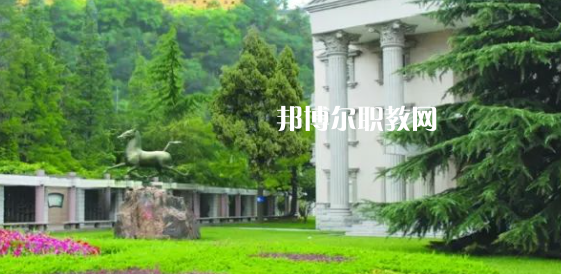 2023南通市旅游中等專業(yè)學(xué)校多少錢 南通市旅游中等專業(yè)學(xué)校各專業(yè)學(xué)費(fèi)收費(fèi)標(biāo)準(zhǔn)