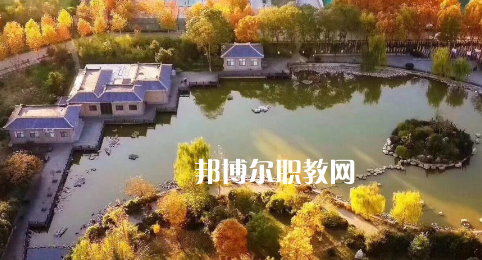 2023西安美術(shù)學(xué)院附屬中等美術(shù)學(xué)校招生簡(jiǎn)章