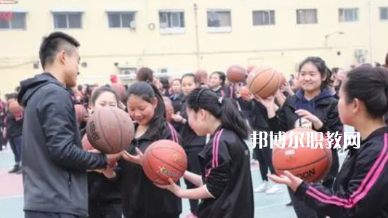 西安市明珠職業(yè)學(xué)校地址在哪里，哪個(gè)地區(qū)，哪個(gè)城市?