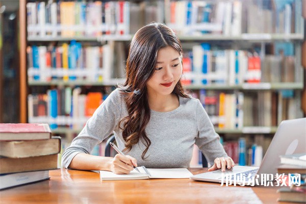 阜陽(yáng)科技工程學(xué)校有哪些招生專業(yè)（2023年）