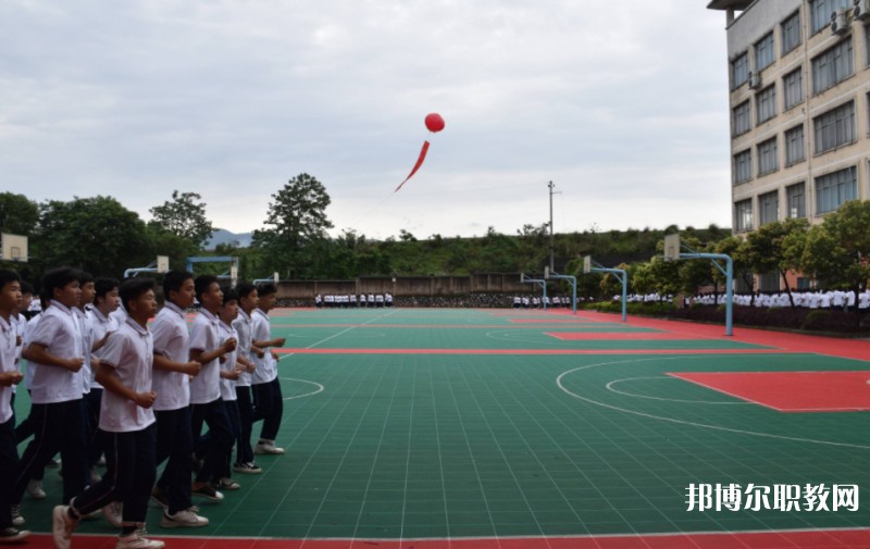 2024靈川縣職業(yè)中等專業(yè)學校招生計劃 招生人數(shù)是多少(附要求、條件、對象)