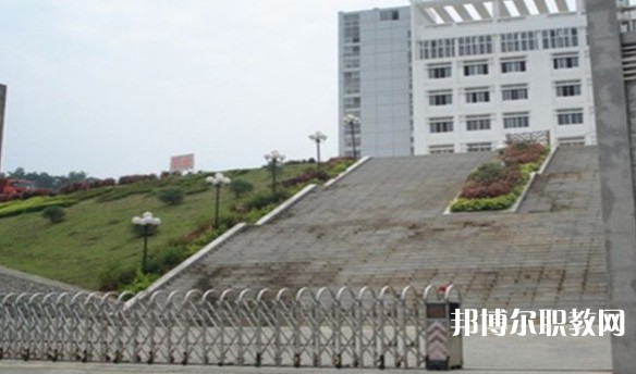 2024百色市民族工業(yè)中等專業(yè)學(xué)校招生計(jì)劃 招生人數(shù)是多少(附要求、條件、對象)