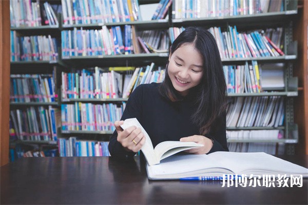 貴州哪里的中專學校能讀數(shù)控應用技術專業(yè)