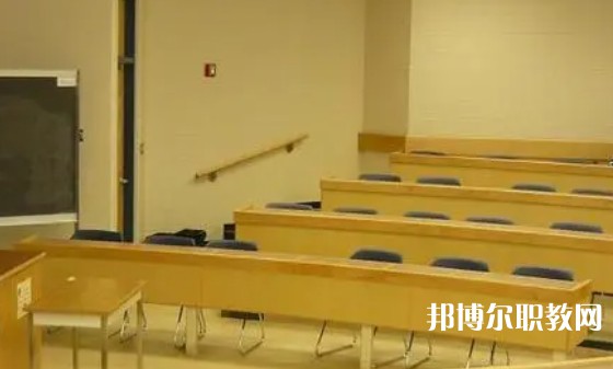 成都2025年鐵路學(xué)校有女生嗎