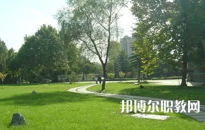 成都2025年鐵路學(xué)校需要學(xué)習(xí)哪些知識(shí)
