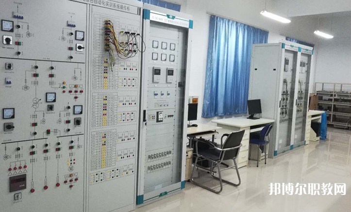 四川2025年男生上電工學校學什么專業(yè)好